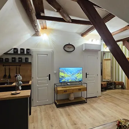 Weiden Apartman *